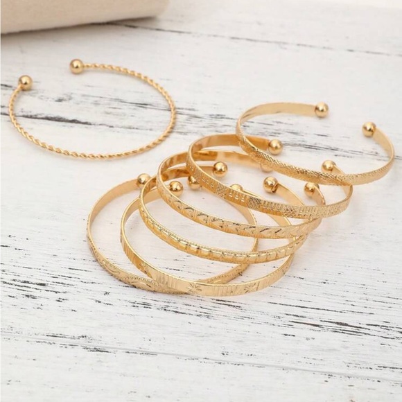 Elegant Gold Bangle Set A1282 - Picture 3 of 5